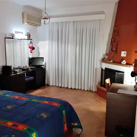 Malena Alykes * 沃洛斯