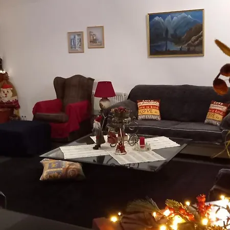 Malena Alykes 沃洛斯